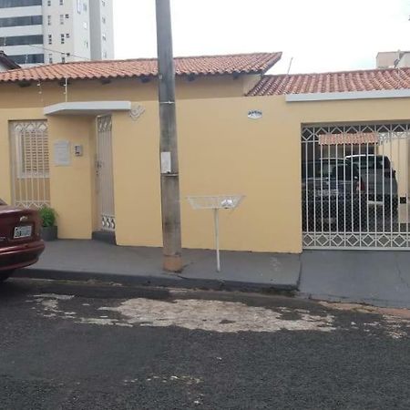 Pousada Da Sonia Lägenhet Uberlândia Exteriör bild